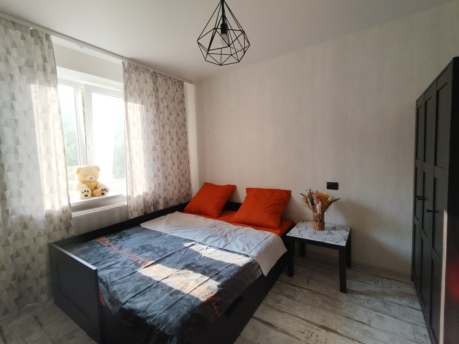 2-к. квартира, 50 м², 1/5 эт.