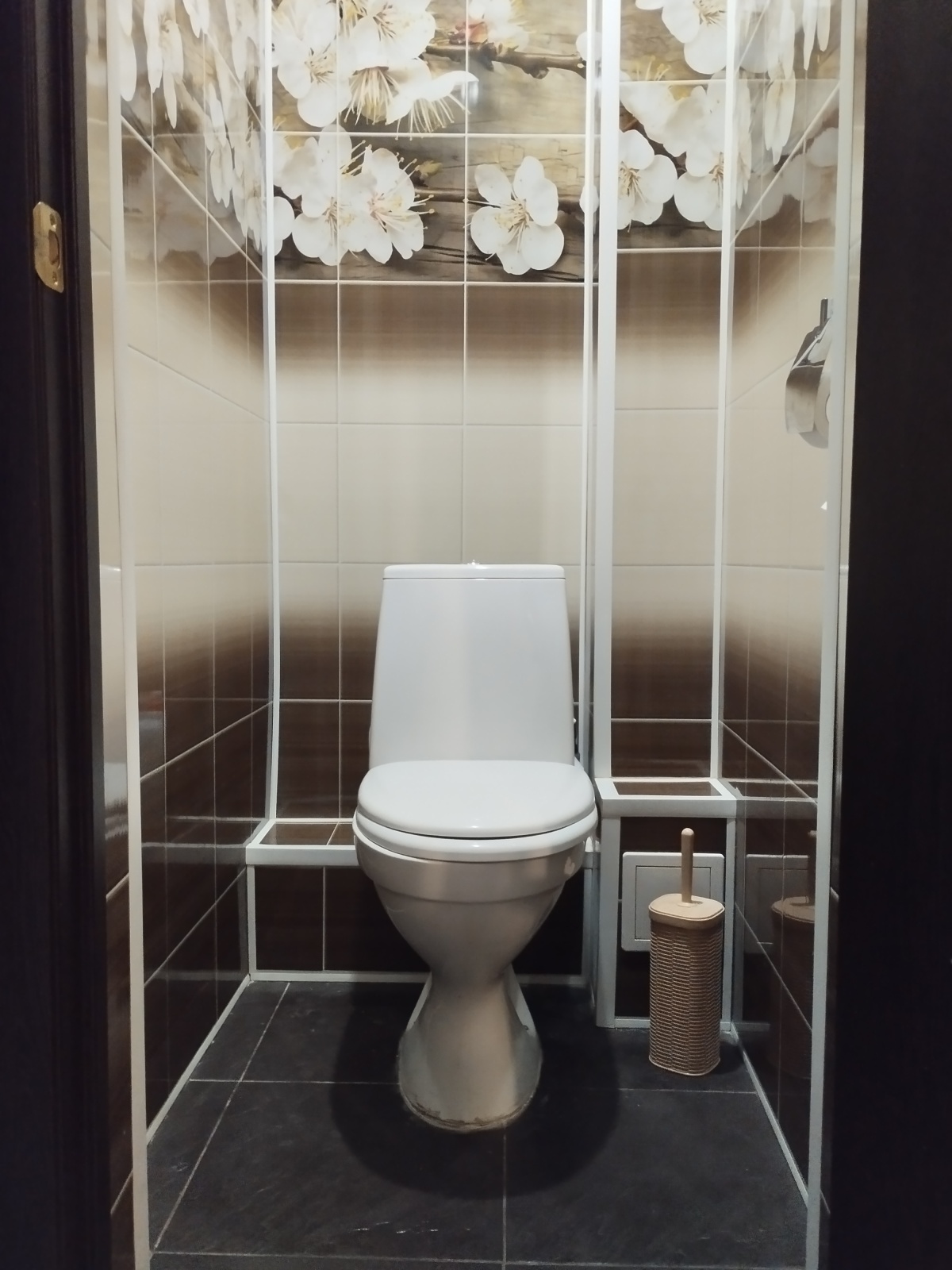2-к. квартира, 50 м², 1/5 эт.
