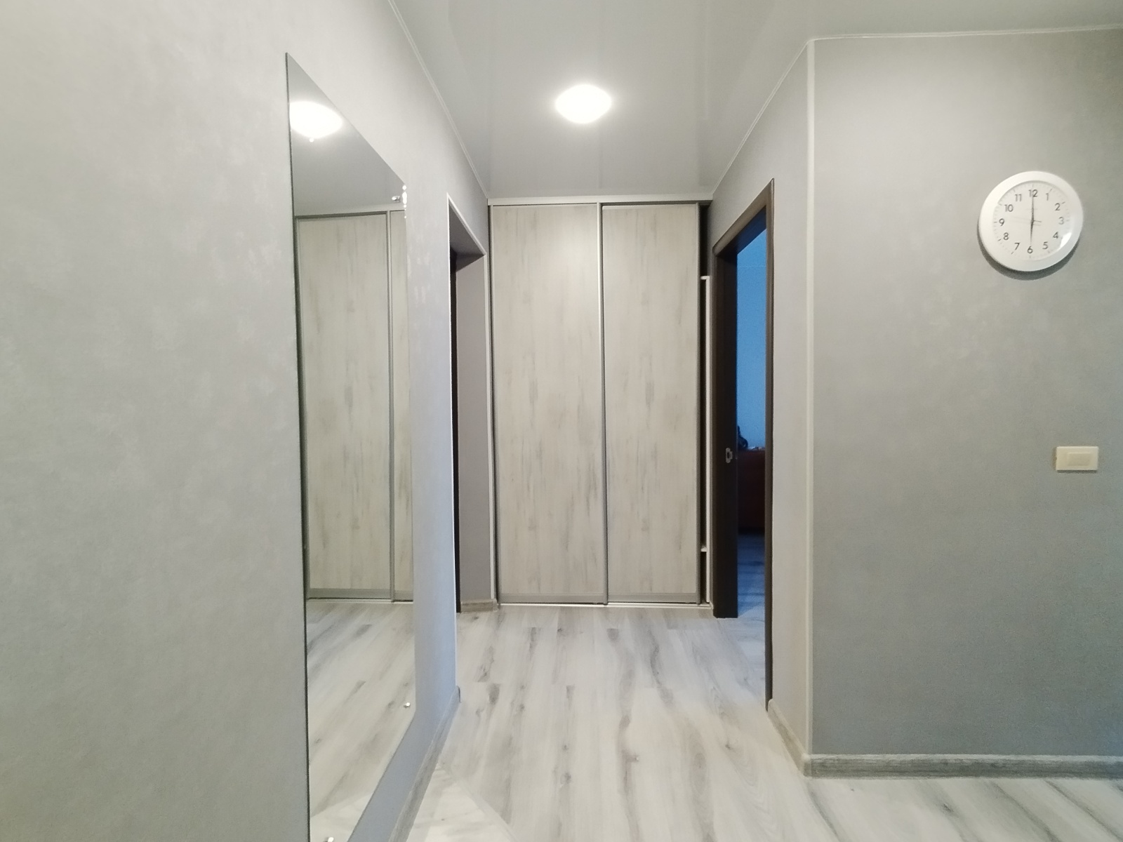 2-к. квартира, 52 м², 4/5 эт.