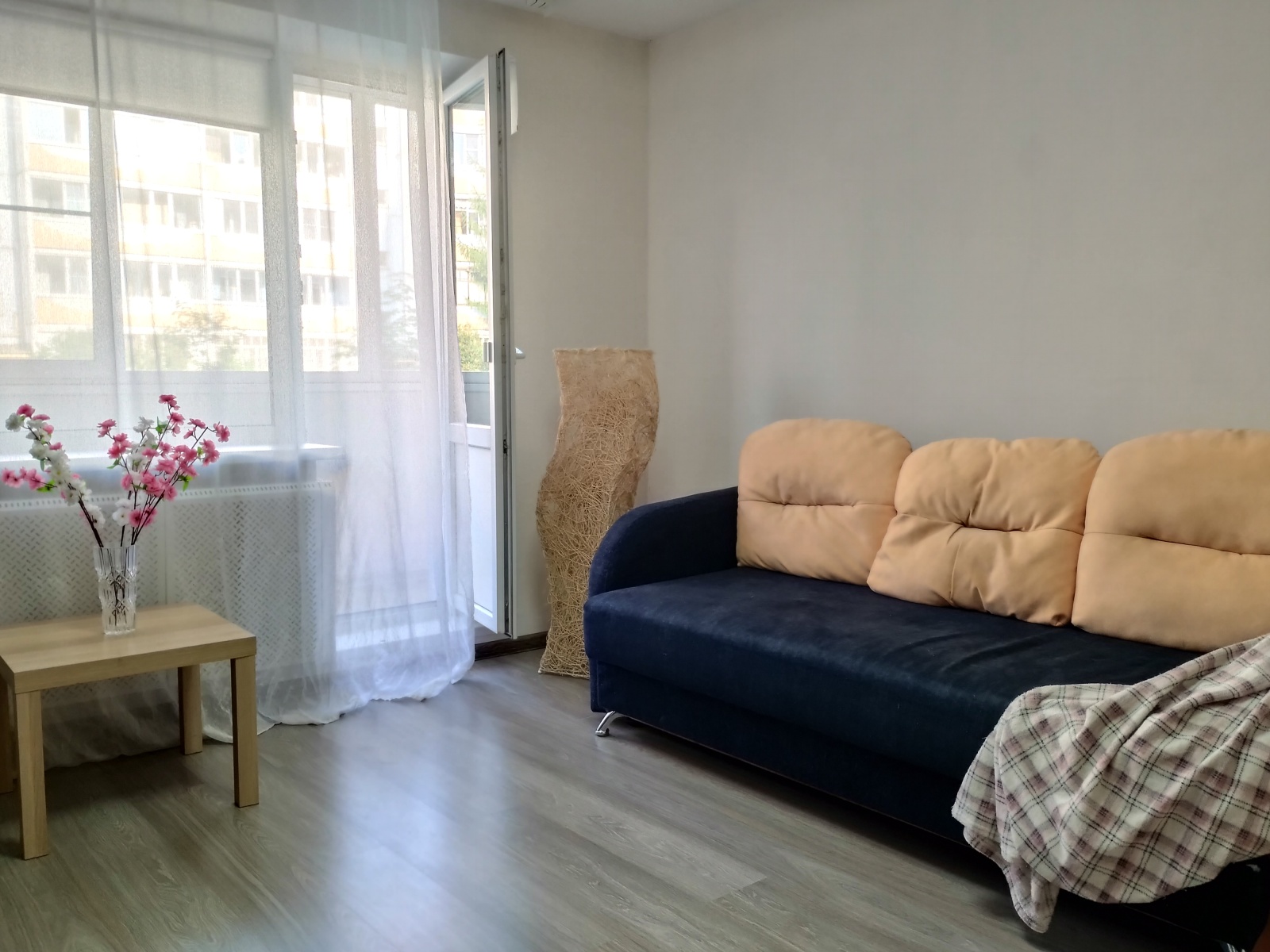 2-к. квартира, 50 м², 1/5 эт.