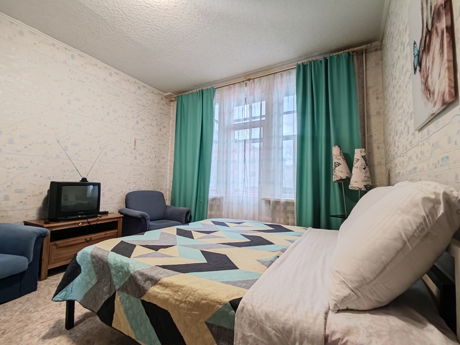 2-к. квартира, 60 м², 3/5 эт.